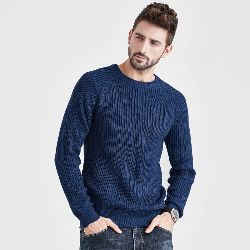 Men's Round Neck Sweater for Autumn and Winter